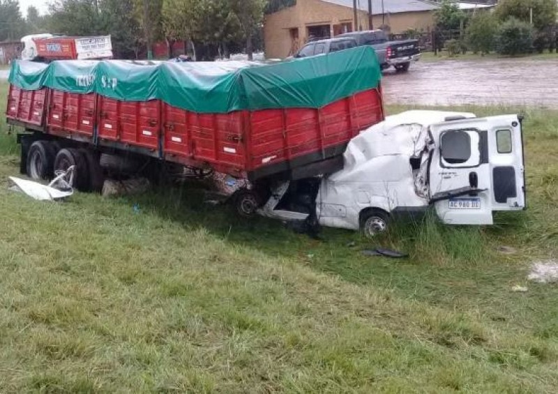 Un Camionero Olavarriense Implicado En Un Violento Choque Canal Verte