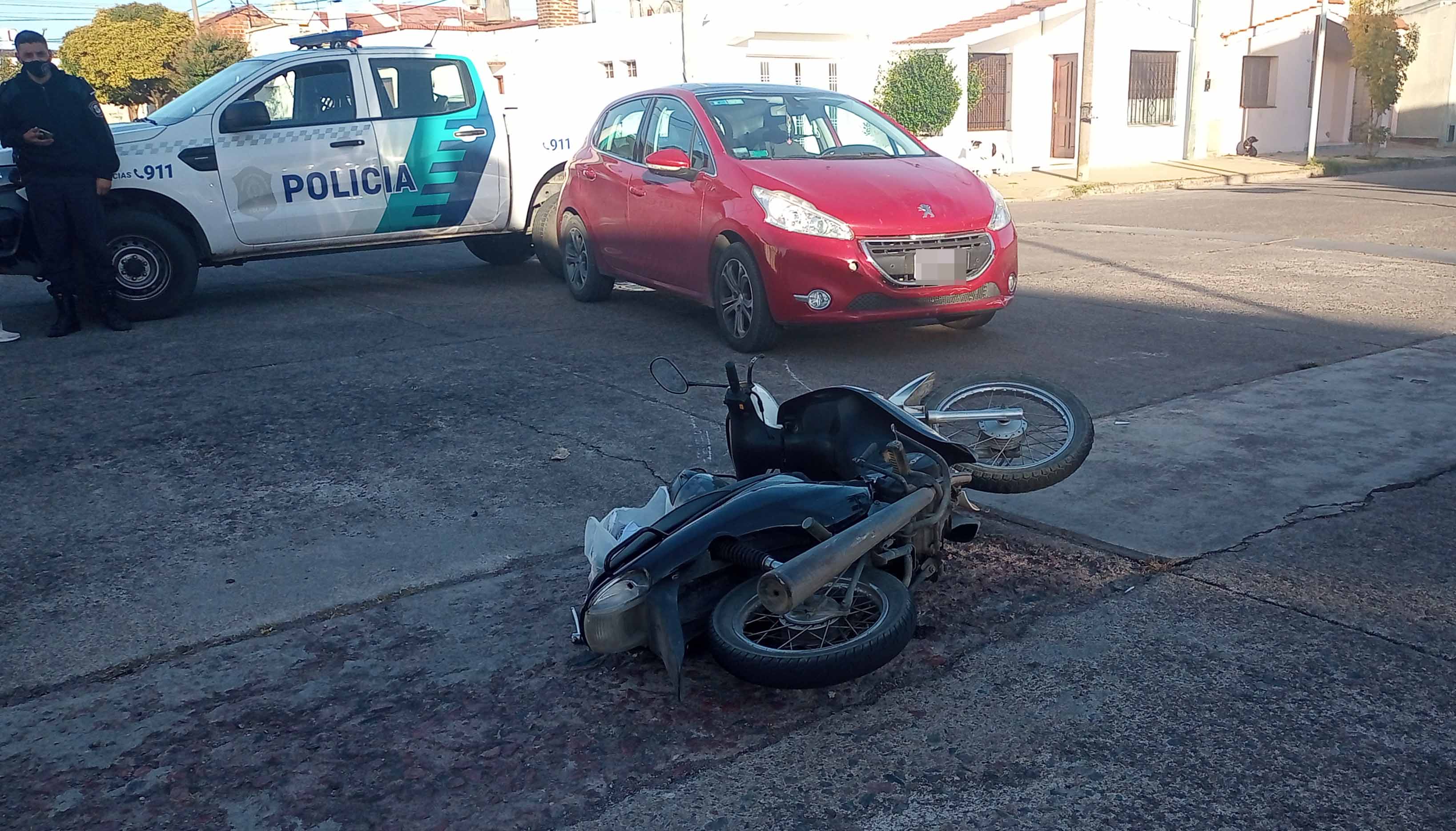 Un Motociclista Herido Tras Chocar Con Un Autom Vil Canal Verte