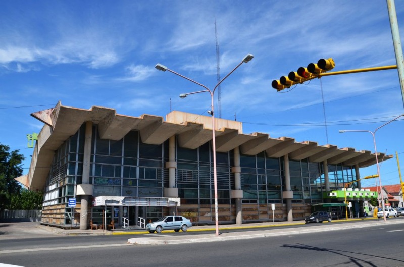 Amplan hasta las 22 el horario de la Terminal