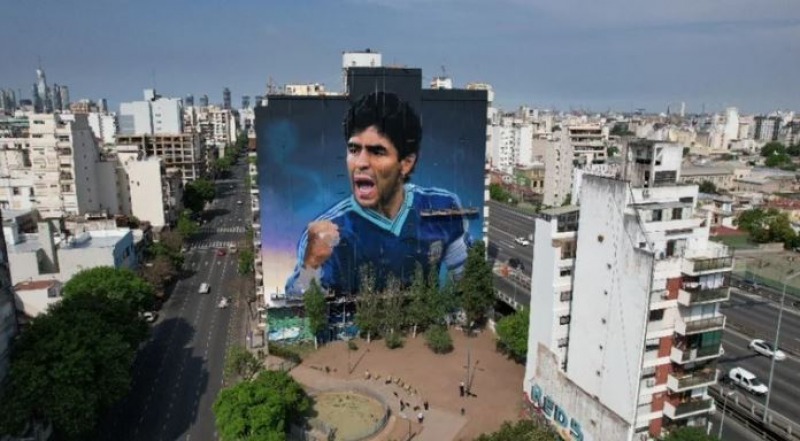 Se inaugura el mural ms grande del mundo en honor a Maradona