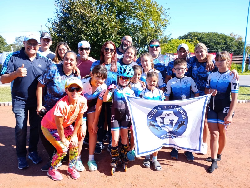 Varios podios para El Fortn en patn carrera