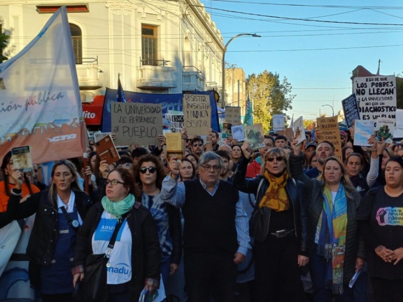 Olavarra tambin tendr su marcha universitaria