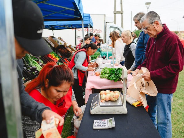 Mercados Bonaerenses en el Parque Avellaneda