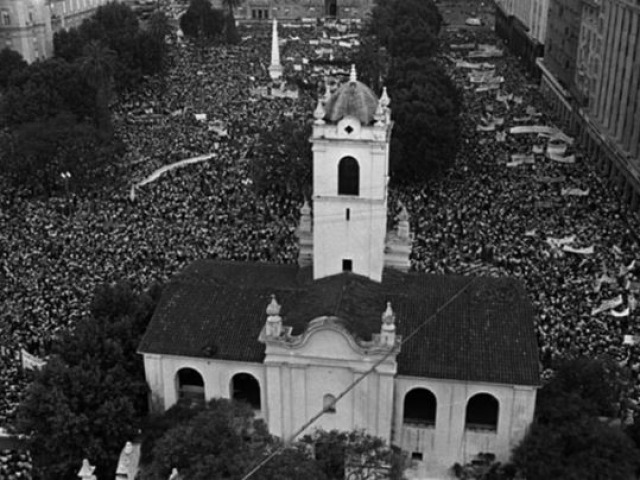 Muestra Fotogrfica por los 41 aos de democracia