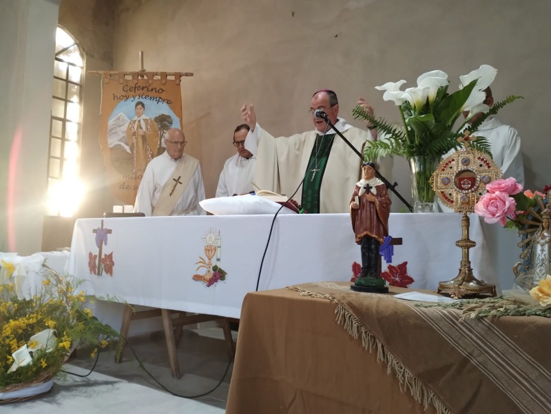 El obispo bendijo la parroquia Ceferino Namuncur