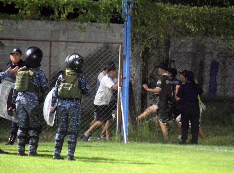 Escandaloso final de Ferro - Racing