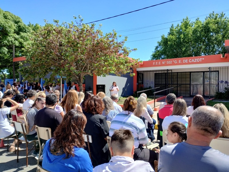 La madre de las escuelas especiales celebr sus 60 aos