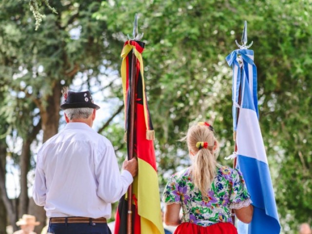 Este domingo se celebra el 147 aniversario de Colonia Hinojo