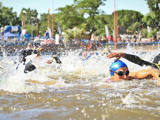 Olavarrienses presentes en el Triatln Sprint de Azul