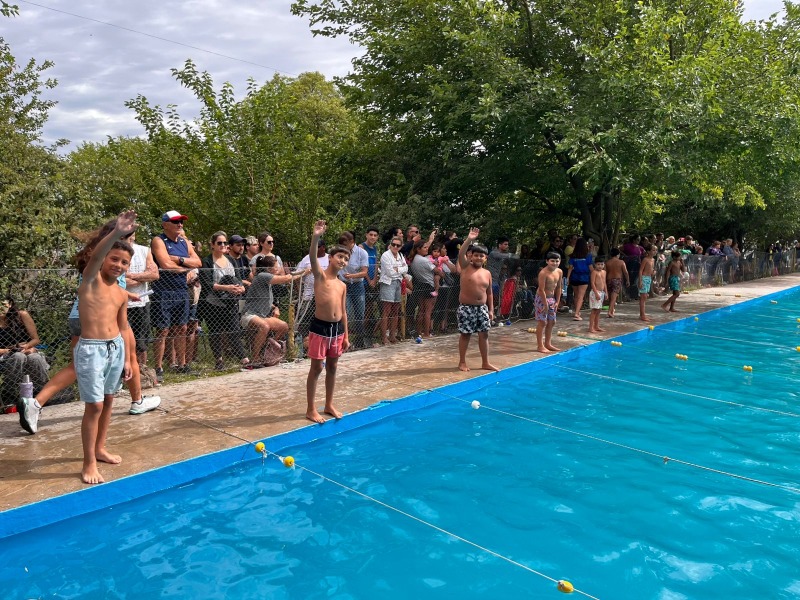 Olavarra en Verano: segundo encuentro de natacin