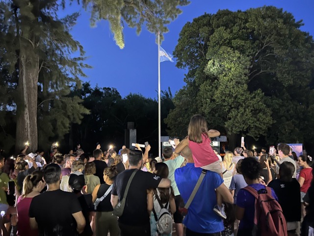 Muchas familias disfrutaron de la excursin nocturna por La Mxima