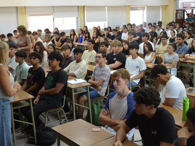 La FIO le dio la bienvenida a ms de 200 estudiantes