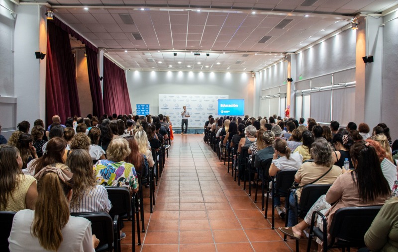 Informe de gestin ante referentes de la comunidad educativa